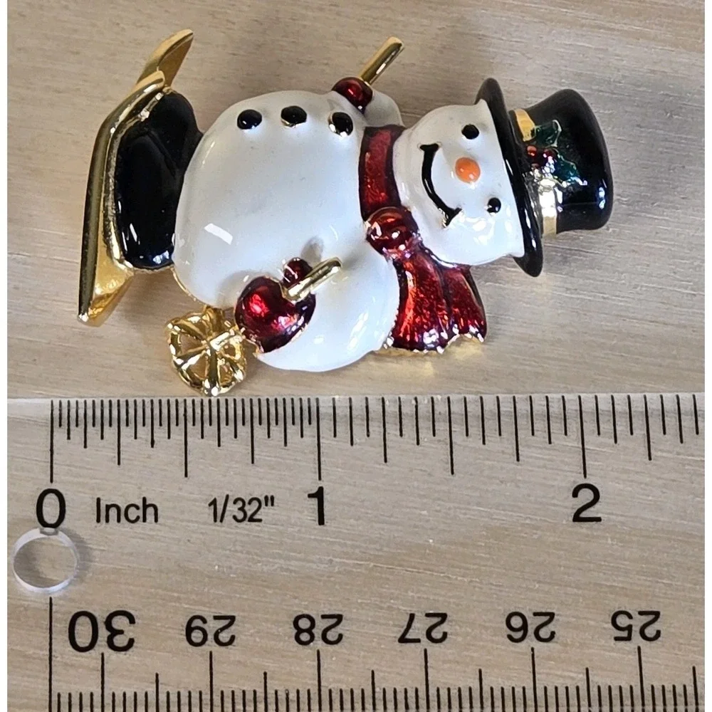 Vtg Joan Rivers Enamel Snowman Skiing Gold Tone Brooch HTF Holiday Christmas Pin